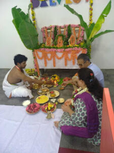 satyanarayan puja clipart of children